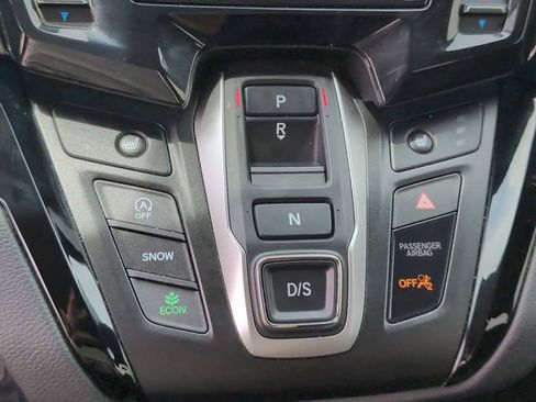 Certified 2024 Honda Odyssey Touring image 20