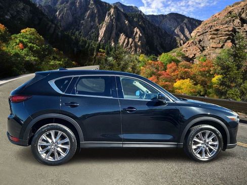 Used 2019 MAZDA CX-5 Grand Touring image 2