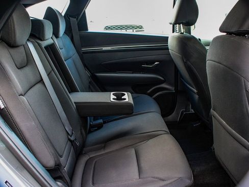 Used 2024 Hyundai Tucson SE image 37