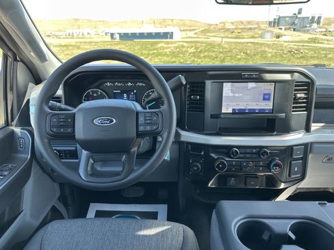 New 2026 Ford F250 XL AWD/4WD image 19