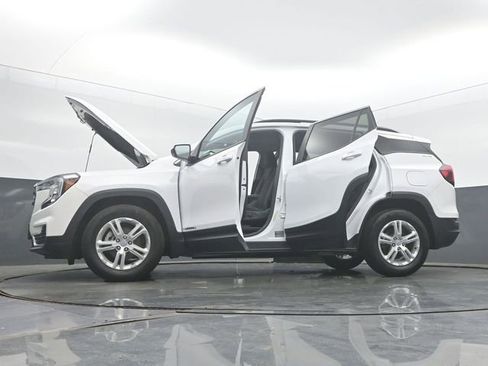 Used 2023 GMC Terrain SLE w/ Driver Convenience Package FWD image 57