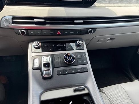 Used 2023 Hyundai Palisade Calligraphy w/ Winter Package AWD/4WD image 27