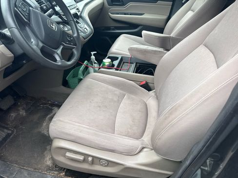 Used 2019 Honda Odyssey EX image 6