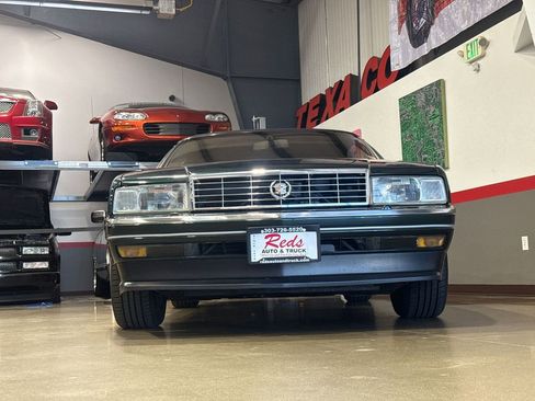 Used 1993 Cadillac Allante image 39