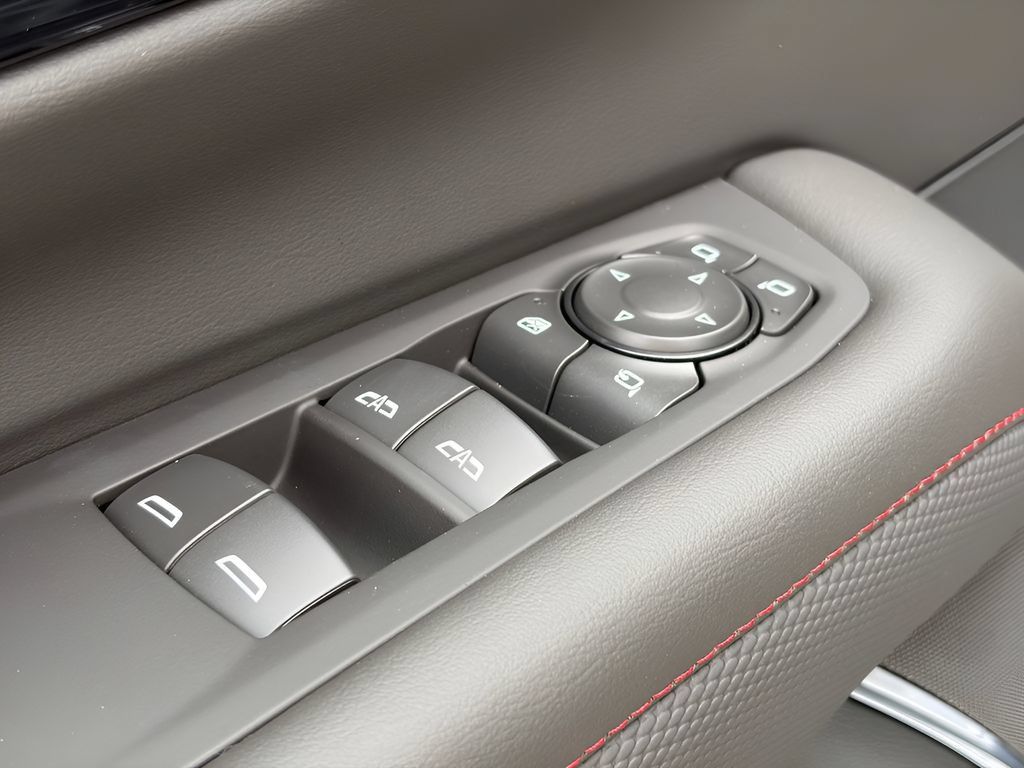 New 2026 Chevrolet Tahoe RST AWD/4WD image 18