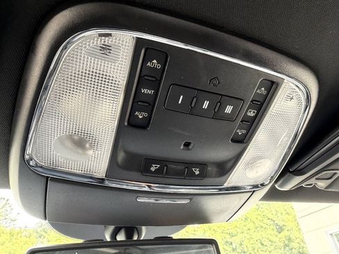 Used 2014 Chrysler 300 S AWD/4WD image 26
