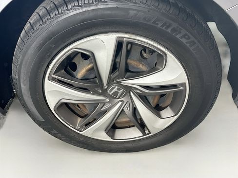 Used 2019 Honda Civic LX image 11