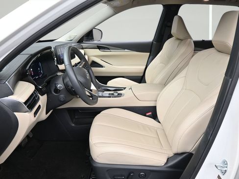 Used 2025 INFINITI QX60 Luxe FWD image 9