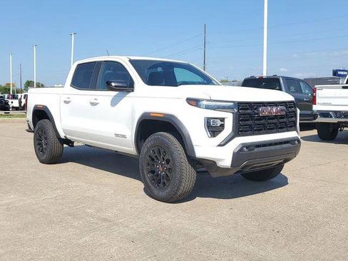 New 2026 GMC Canyon Elevation w/ Convenience Package RWD image 1