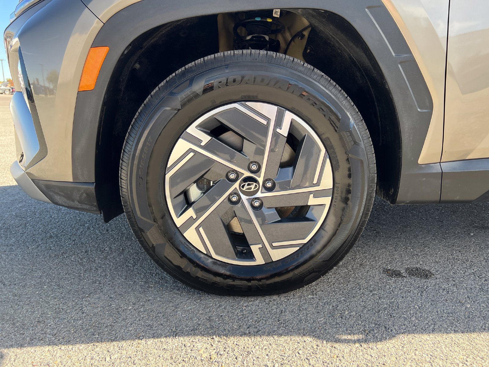 Certified 2025 Hyundai Tucson Blue AWD/4WD image 26