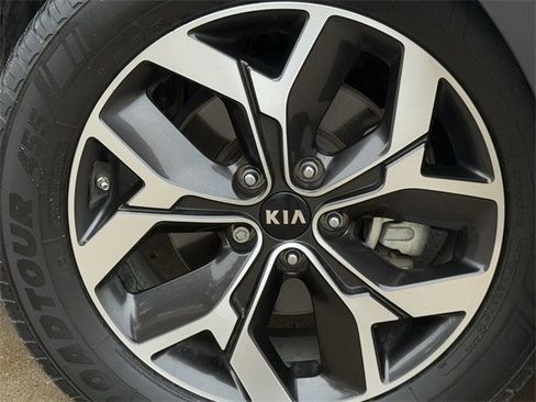 Used 2022 Kia Sportage EX image 10