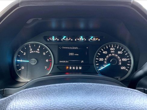 Certified 2019 Ford F150 XLT w/ Equipment Group 302A Luxury image 12