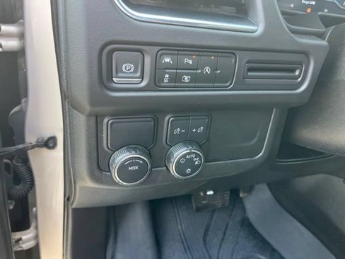 Used 2024 Chevrolet Tahoe RST w/ Luxury Package RWD image 17