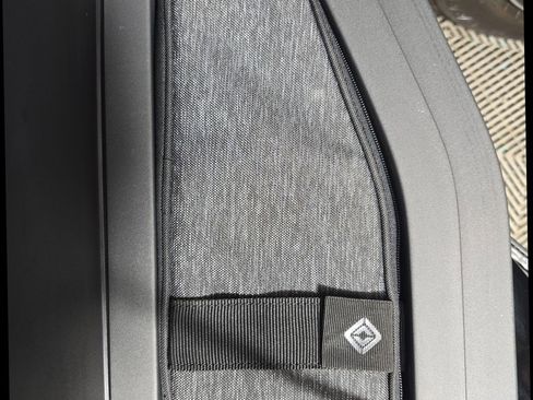 Used 2022 Rivian R1T Launch Edition image 32