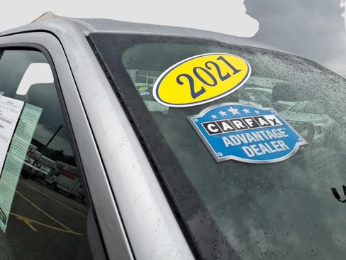 Used 2021 Ford F150 XL RWD image 9