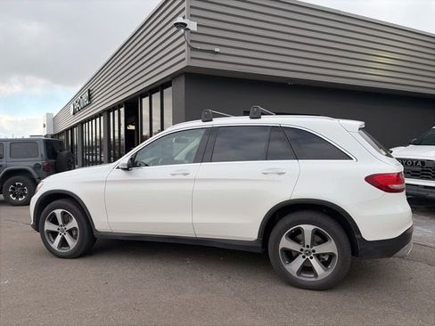 Used 2018 Mercedes-Benz GLC 300 4MATIC image 8