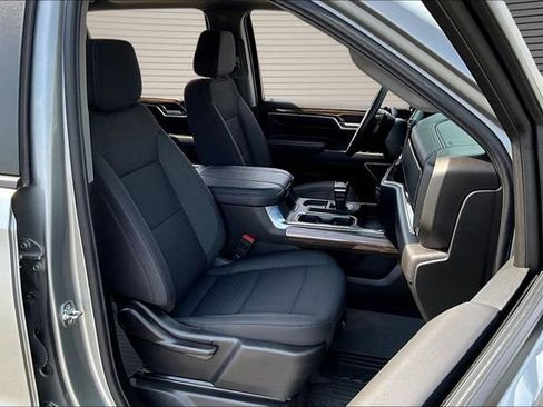 Used 2025 Chevrolet Silverado 1500 RST image 30