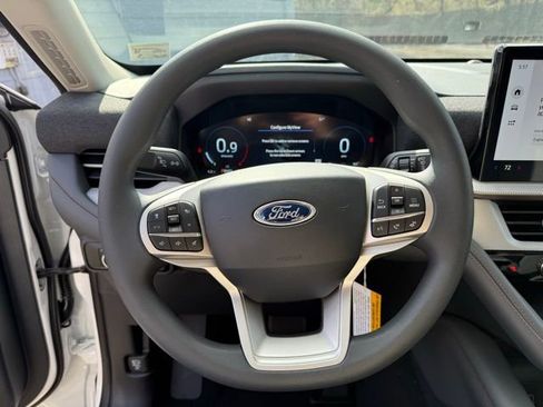 New 2026 Ford Explorer Active image 13