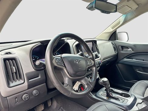 Used 2021 Chevrolet Colorado Z71 image 9