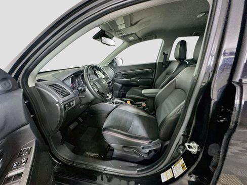 Used 2024 Mitsubishi Outlander Sport AWD image 13