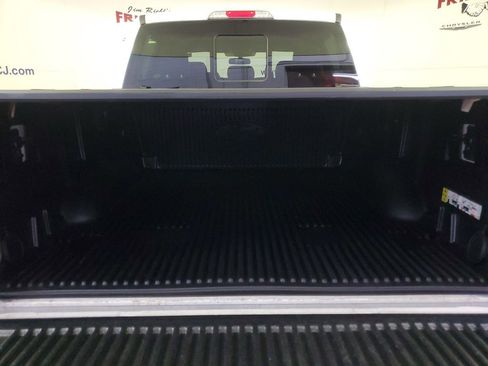 Used 2020 Ford F150 Lariat w/ Equipment Group 502A Luxury image 12