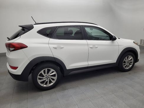 Used 2016 Hyundai Tucson SE w/ Option Group 02 AWD/4WD image 10