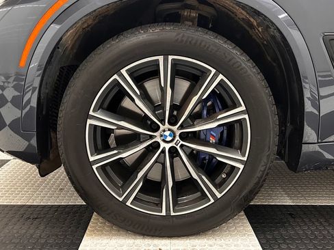 Used 2022 BMW X5 M50i w/ Premium Package AWD/4WD image 8