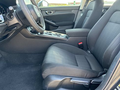 Certified 2025 Honda Civic LX image 18