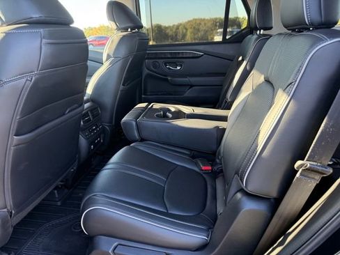 Used 2023 Honda Pilot Elite image 25