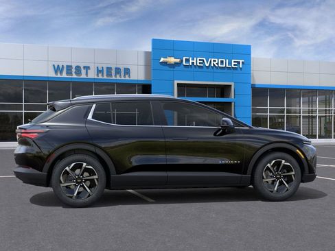 New 2026 Chevrolet Equinox EV LT FWD image 5