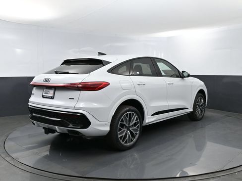 New 2026 Audi Q5 Premium Plus AWD/4WD image 21
