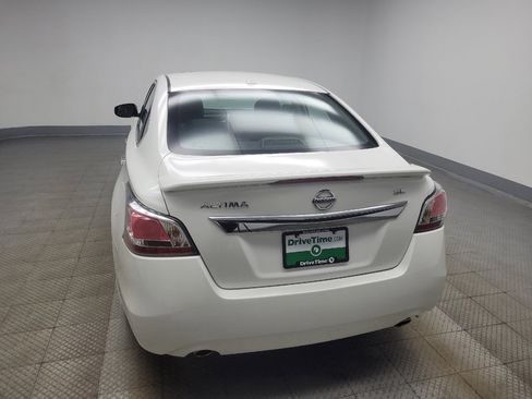 Used 2015 Nissan Altima 2.5 SL w/ Technology Package image 6