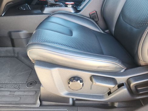 Used 2024 Ford Bronco Raptor image 28