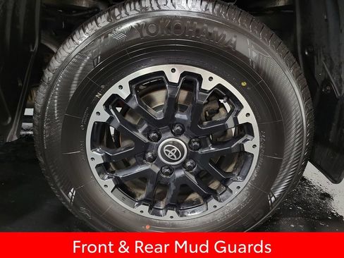 Used 2022 Toyota Tundra SR5 w/ TRD Off-Road Package AWD/4WD image 10