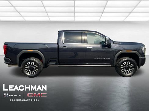 Certified 2025 GMC Sierra 2500 Denali Ultimate image 2