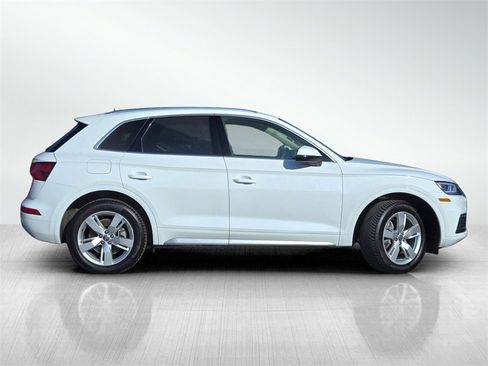 Used 2018 Audi Q5 2.0T Premium Plus image 3