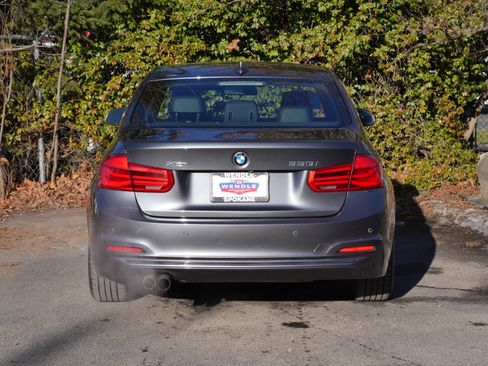 Used 2017 BMW 330i xDrive Sedan image 23