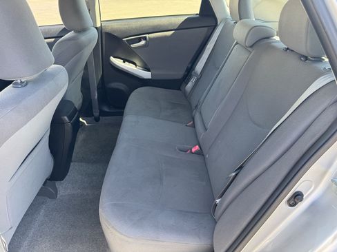 Used 2013 Toyota Prius Two FWD image 18