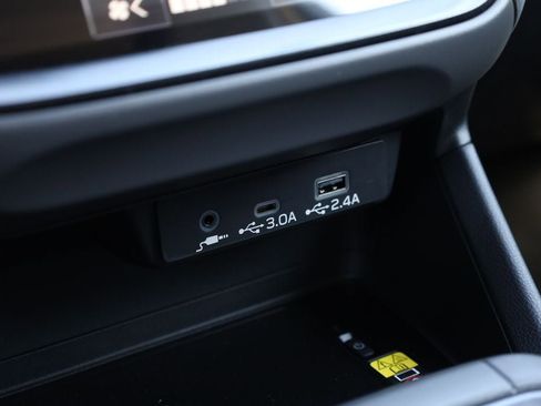 New 2026 Subaru Crosstrek 2.5i Limited image 17