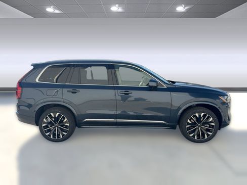 New 2026 Volvo XC90 T8 Ultra w/ Protection Package Premier AWD/4WD image 8
