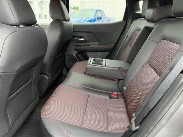 Used 2025 Nissan Kicks SR FWD image 14