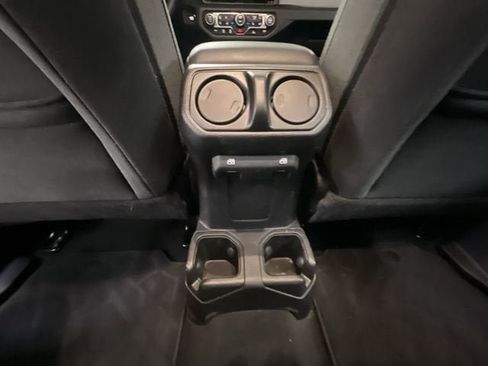 Used 2025 Jeep Gladiator Sport AWD/4WD image 20