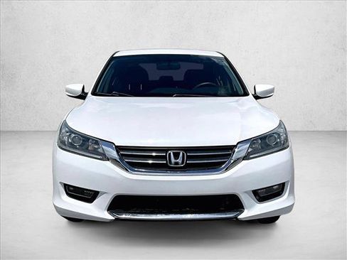 Used 2015 Honda Accord Sport image 3