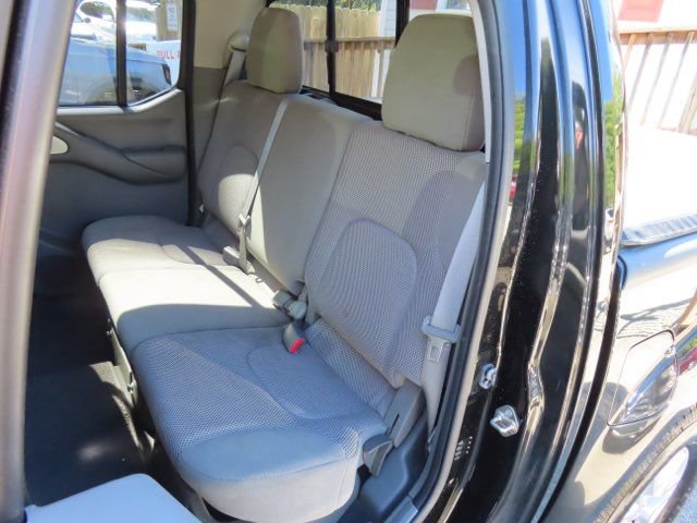 Used 2019 Nissan Frontier SV RWD image 13
