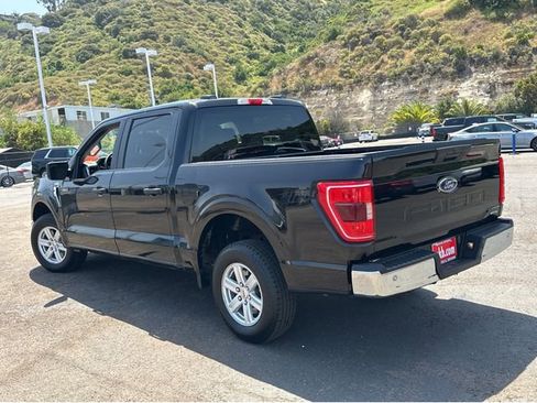 Used 2023 Ford F150 XLT RWD image 3