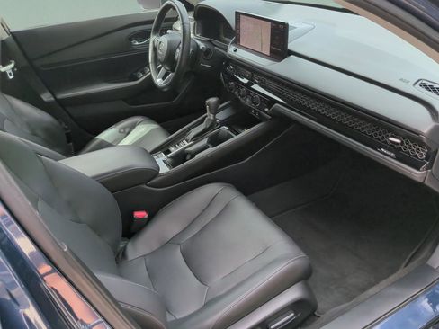 Used 2023 Honda Accord Touring image 19