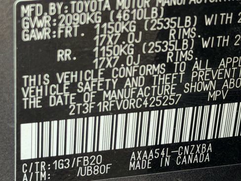 Used 2024 Toyota RAV4 LE image 21