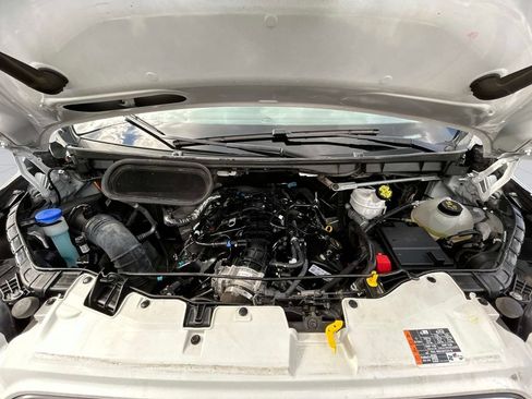 Used 2024 Ford Transit 350 XLT RWD image 12