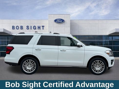 Used 2024 Ford Expedition Limited AWD/4WD image 4
