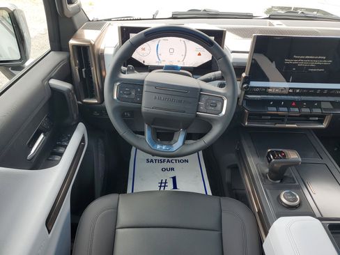 New 2025 GMC Hummer EV 2X image 15